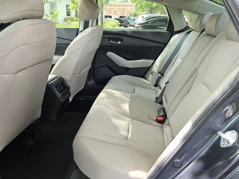 Certified 2025 Honda Accord SE image 11