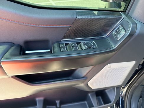 Used 2025 Ford F150 Raptor image 15