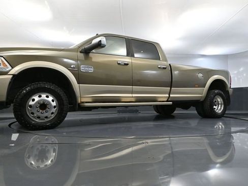 Used 2015 RAM 3500 Laramie Longhorn image 52