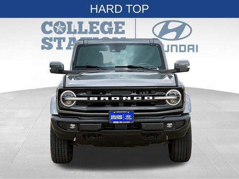 Used 2022 Ford Bronco Outer Banks image 5