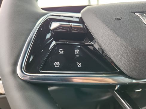 New 2025 Cadillac Lyriq Sport w/ LPO, Floor Liner Package RWD image 32