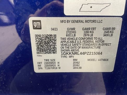 Used 2023 GMC Acadia SLE w/ Driver Convenience Package image 26