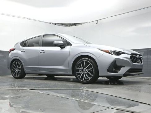 Certified 2025 Subaru Impreza 2.0i Sport AWD/4WD image 40