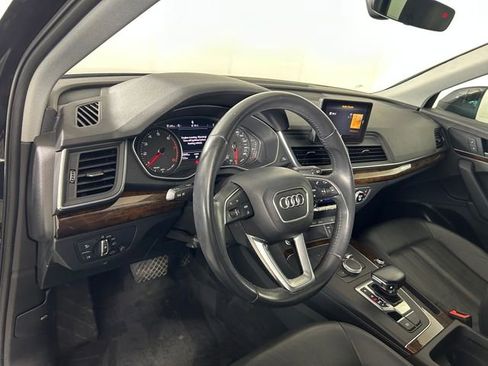 Used 2020 Audi Q5 2.0T Premium w/ Convenience Package image 14