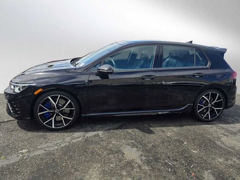 Used 2022 Volkswagen Golf R AWD/4WD image 6
