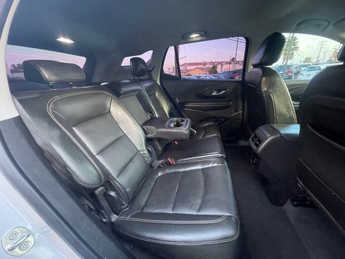 Used 2018 GMC Terrain SLT w/ Preferred Package image 14