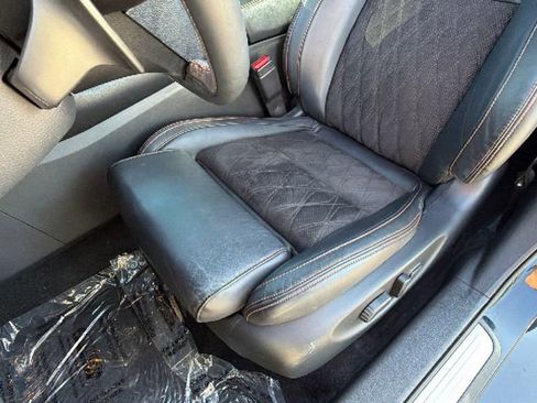 Used 2021 Nissan Maxima SR w/ Sport Mat Group FWD image 19