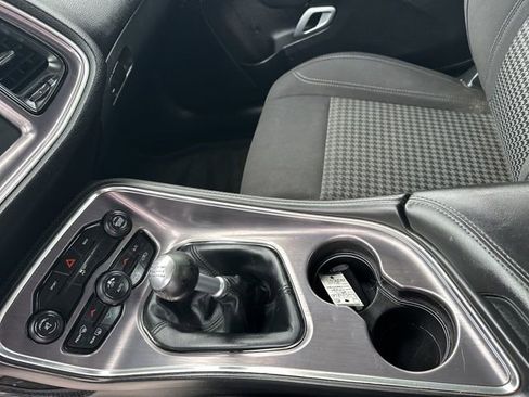 Used 2015 Dodge Challenger R/T w/ Quick Order Package 22B R/T image 16