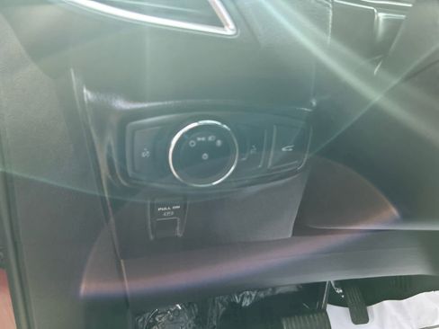 Used 2016 Lincoln MKX Select w/ Select Plus Package image 12