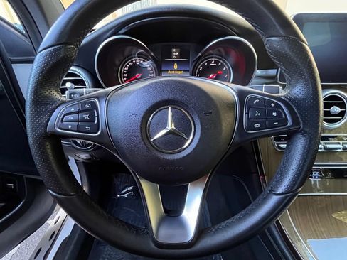Used 2018 Mercedes-Benz GLC 300 image 15