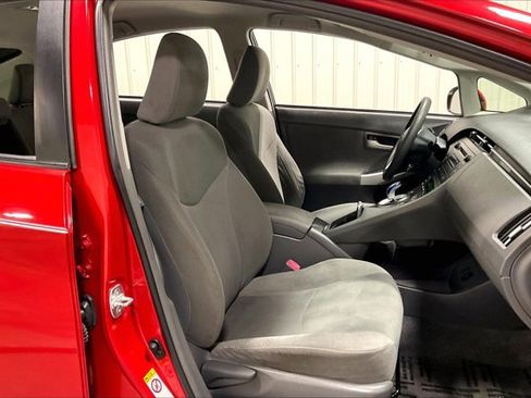 Used 2011 Toyota Prius Two image 7