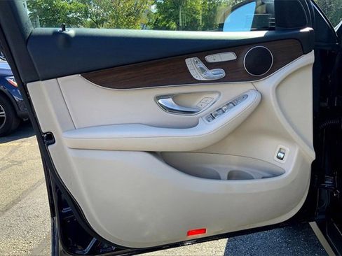 Certified 2021 Mercedes-Benz GLC 300 4MATIC image 18