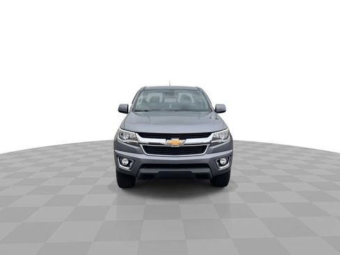 Used 2018 Chevrolet Colorado LT w/ LT Convenience Package AWD/4WD image 3