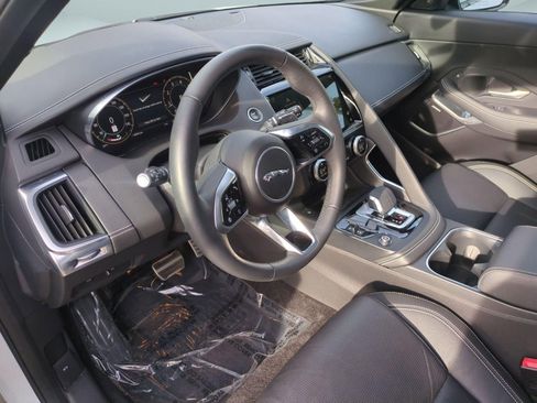 Used 2024 Jaguar E-PACE R-Dynamic SE AWD/4WD image 16