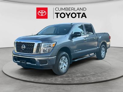 Used 2018 Nissan Titan SV w/ SV Convenience Package