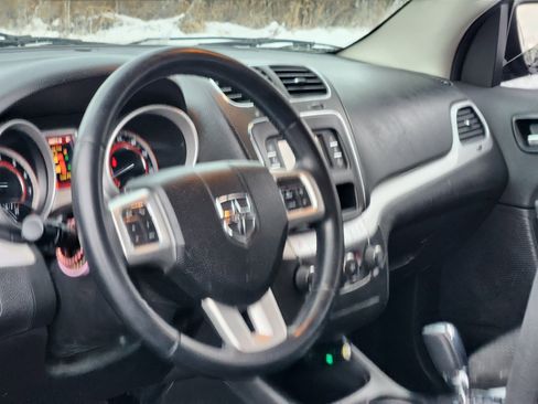 Used 2016 Dodge Journey SE w/ Flexible Seating Group image 25