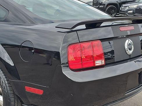 Used 2008 Ford Mustang GT Premium image 34