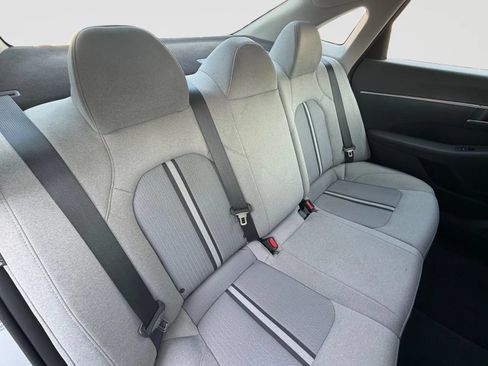 Used 2021 Hyundai Sonata SE FWD image 18