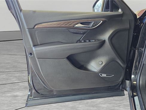 Used 2023 Buick Envision Avenir image 29