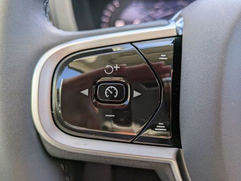 New 2026 Volvo XC60 B5 Ultra w/ Protection Package Premier image 25