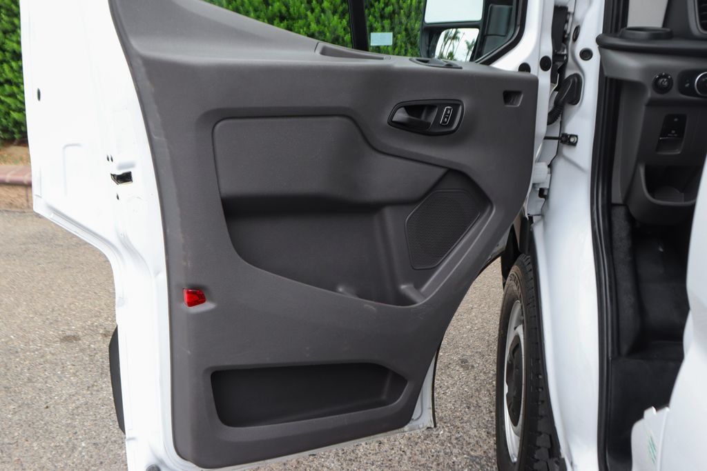 Used 2023 Ford Transit 250 Medium Roof w/ Load Area Protection Package RWD image 17