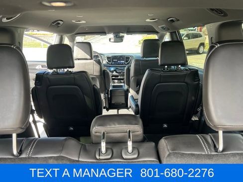 New 2026 Chrysler Pacifica Select FWD image 31