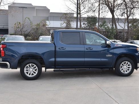 Used 2019 Chevrolet Silverado 1500 LT w/ Texas Edition image 6