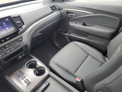 Used 2022 Honda Ridgeline RTL image 17