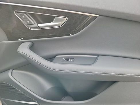 New 2026 Audi Q7 3.0T Premium Plus image 18