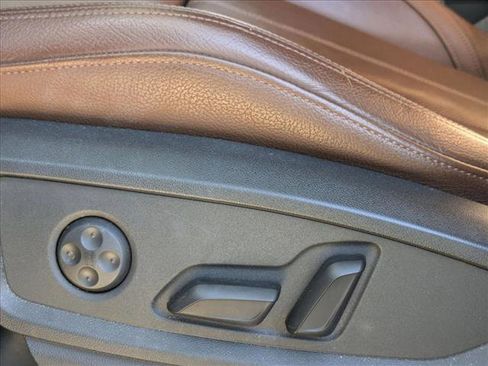 Used 2019 Audi Q5 2.0T Premium Plus w/ Premium Plus Package image 4