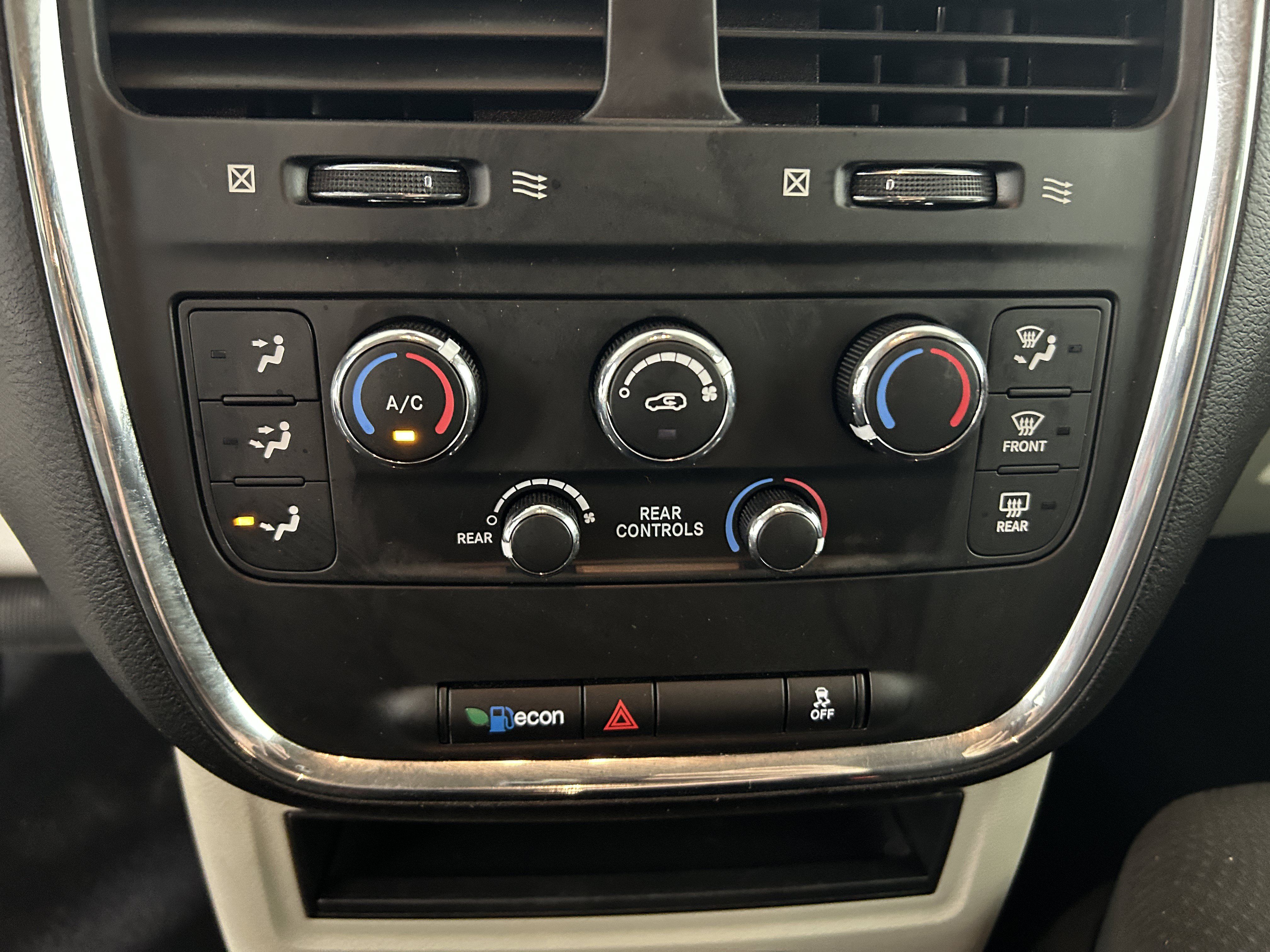 Used 2019 Dodge Grand Caravan FWD image 19