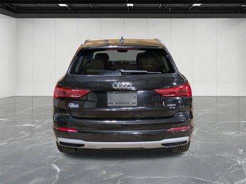 Used 2020 Audi Q3 2.0T Premium image 4