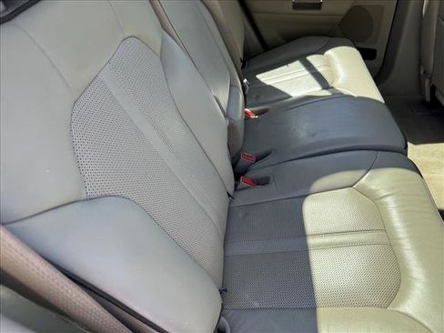 Used 2013 Lincoln MKX AWD image 19