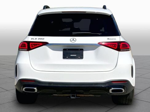 Used 2022 Mercedes-Benz GLE 350 4MATIC image 4