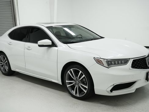 Used 2019 Acura TLX V6 w/ Technology Package image 3