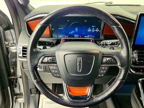 Used 2022 Lincoln Navigator Reserve RWD image 13