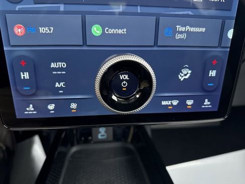 Used 2023 Ford Mustang Mach-E Premium image 19