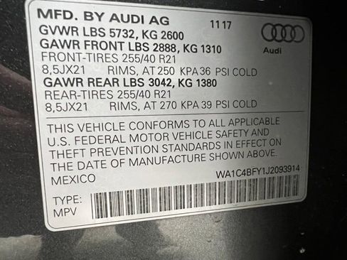 Used 2018 Audi SQ5 Prestige w/ Prestige Package image 63