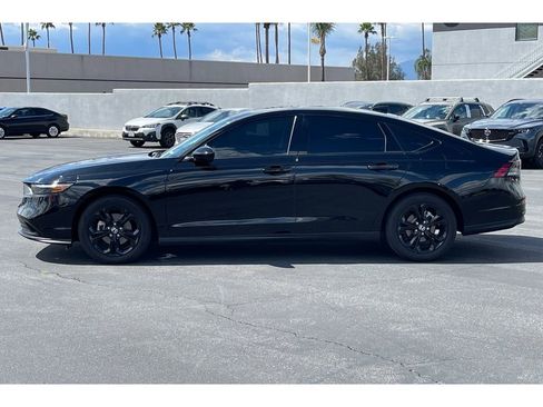 Certified 2025 Honda Accord SE image 2