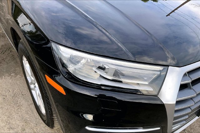 Used 2019 Audi Q5 2.0T Premium w/ Convenience Package AWD/4WD image 29