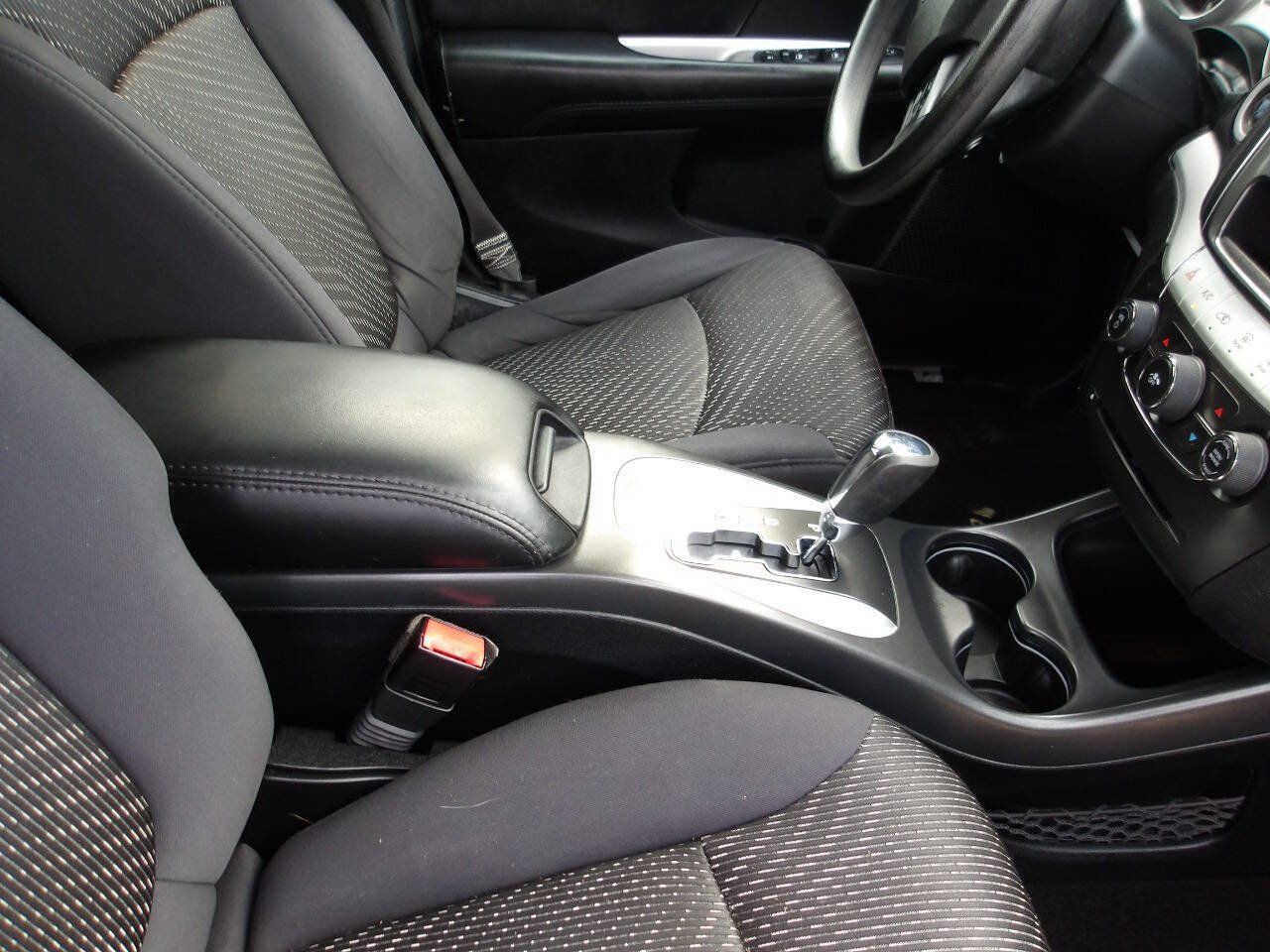 Used 2013 Dodge Journey SXT w/ Flexible Seating Group AWD/4WD image 15