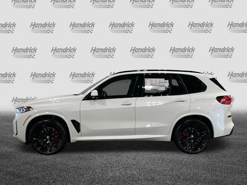 Used 2026 BMW X5 sDrive40i w/ M Sport Package RWD image 5