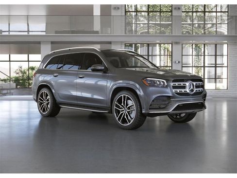 Used 2023 Mercedes-Benz GLS 450 4MATIC image 12