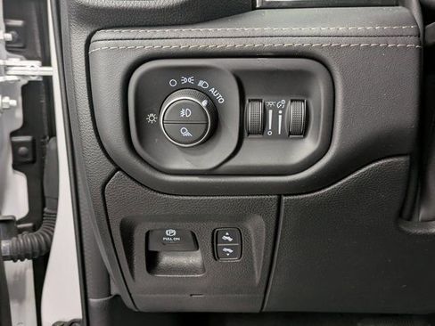 Used 2024 RAM 1500 Limited w/ Body Color Bumper Group image 20