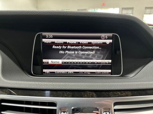 Used 2014 Mercedes-Benz E 550 4MATIC Sedan w/ Premium 1 Package image 67
