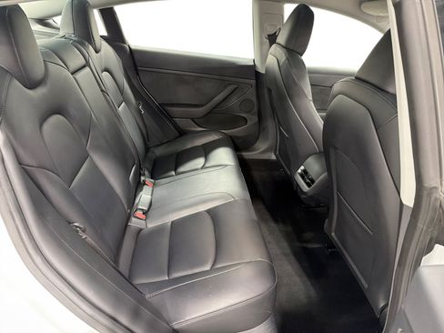Certified 2023 Tesla Model 3 Standard Range RWD image 11