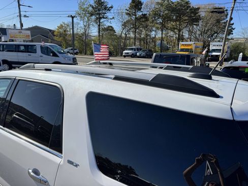 Used 2017 GMC Acadia Limited SLT AWD/4WD image 12