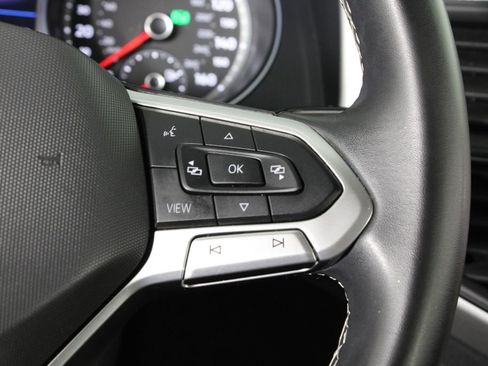 Used 2021 Volkswagen Atlas SE FWD image 28