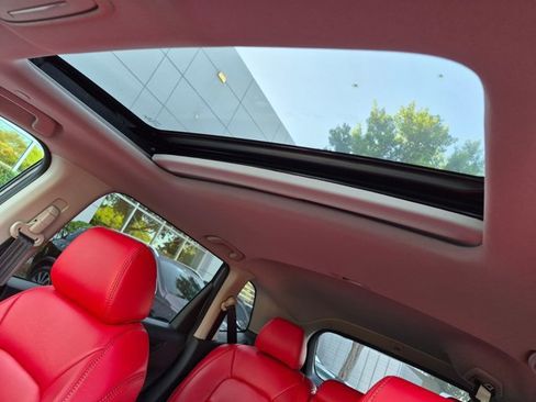 Used 2023 Honda CR-V EX image 12