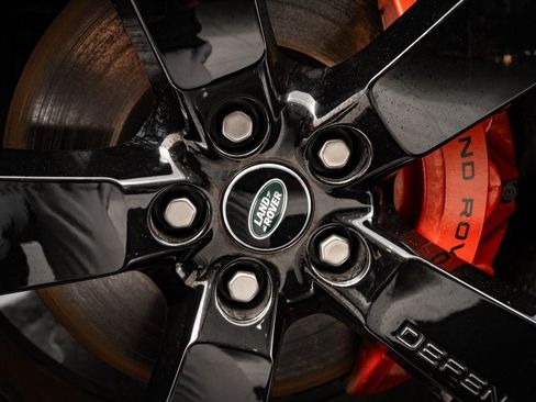 Used 2021 Land Rover Defender 110 X image 8